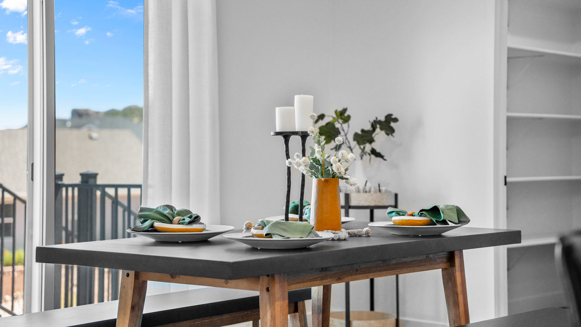 Detailed looks around the home.