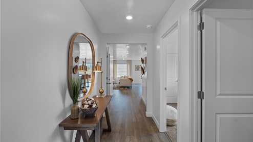 Spacious entryway into bedrooms and main living area.