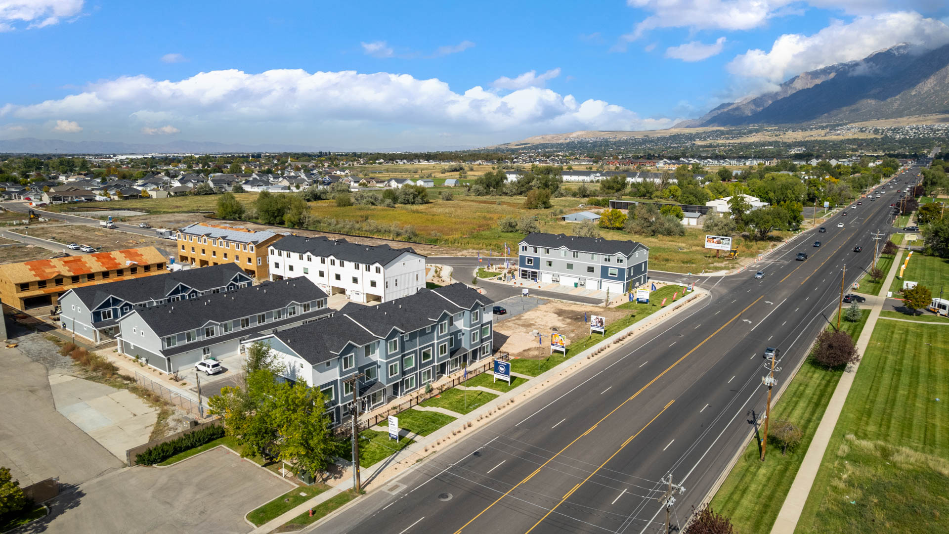 Dixon Creek aerials towards mountains.