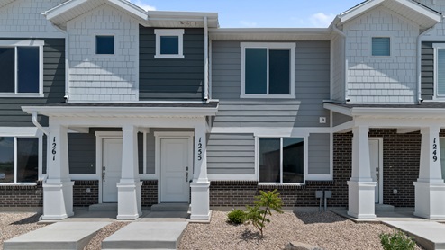Dixon Creek Dalton mid unit exteriors.