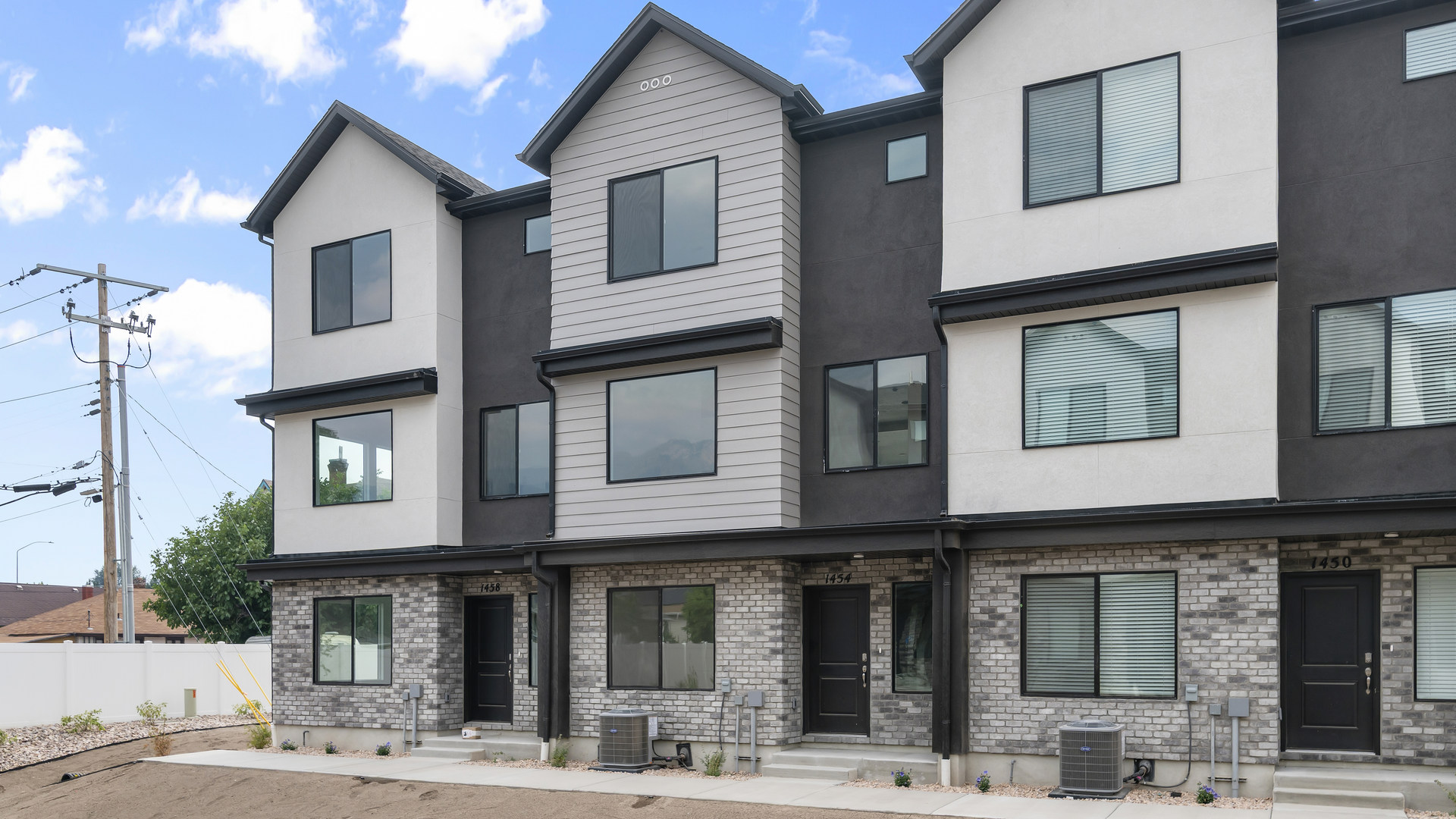 1433 S 470 E #123
