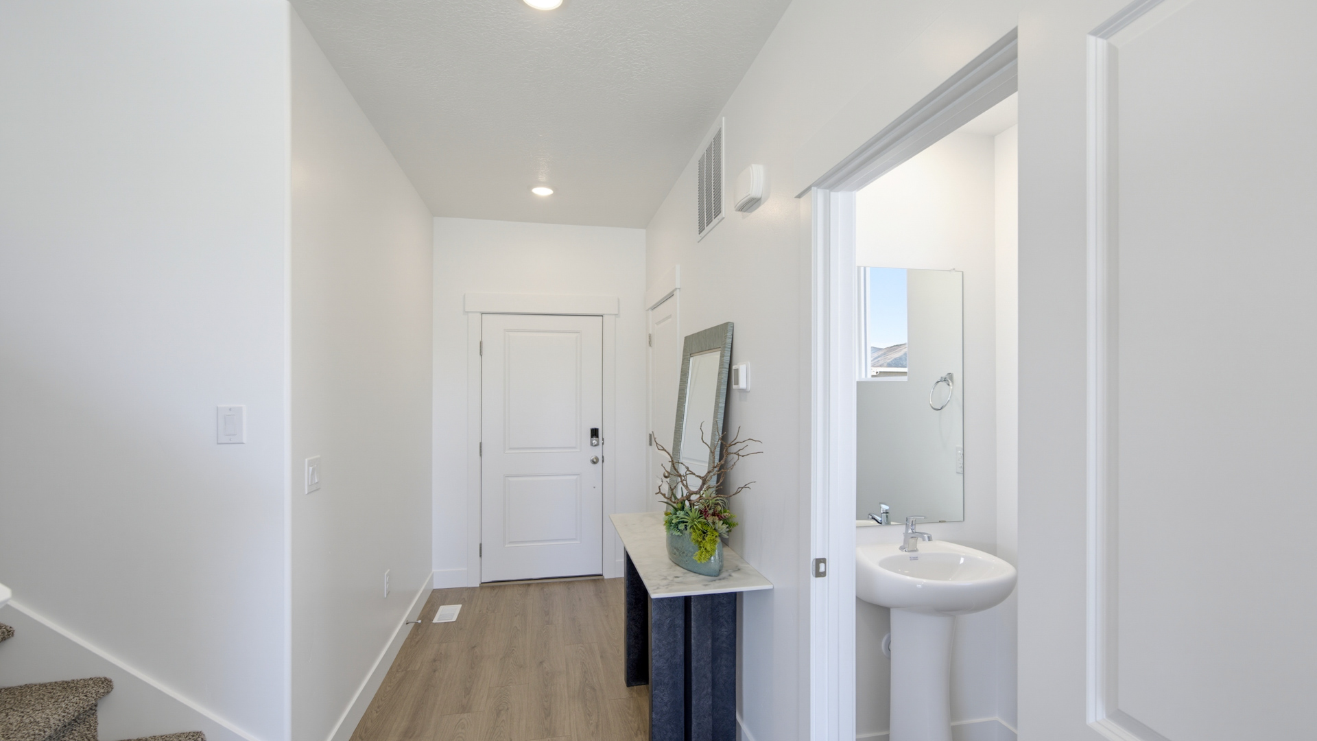 Spacious entry into main living space.