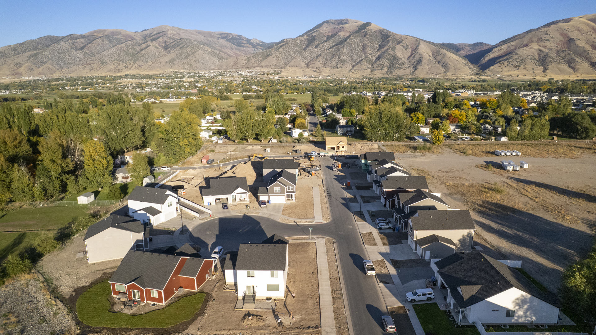 Nibley Coach Aerials