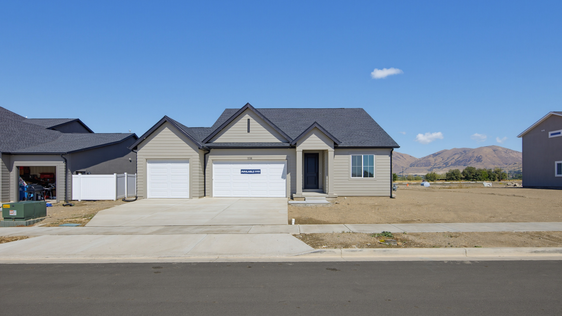 1338 W 2350 S #19 exterior
