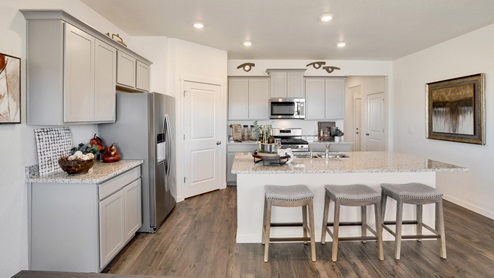 Chatam Kitchen at Settlers Crossing by D.R. Horton