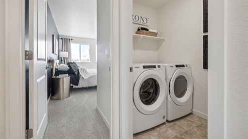 Augusta Laundry Room at Settlers Crossing Paired