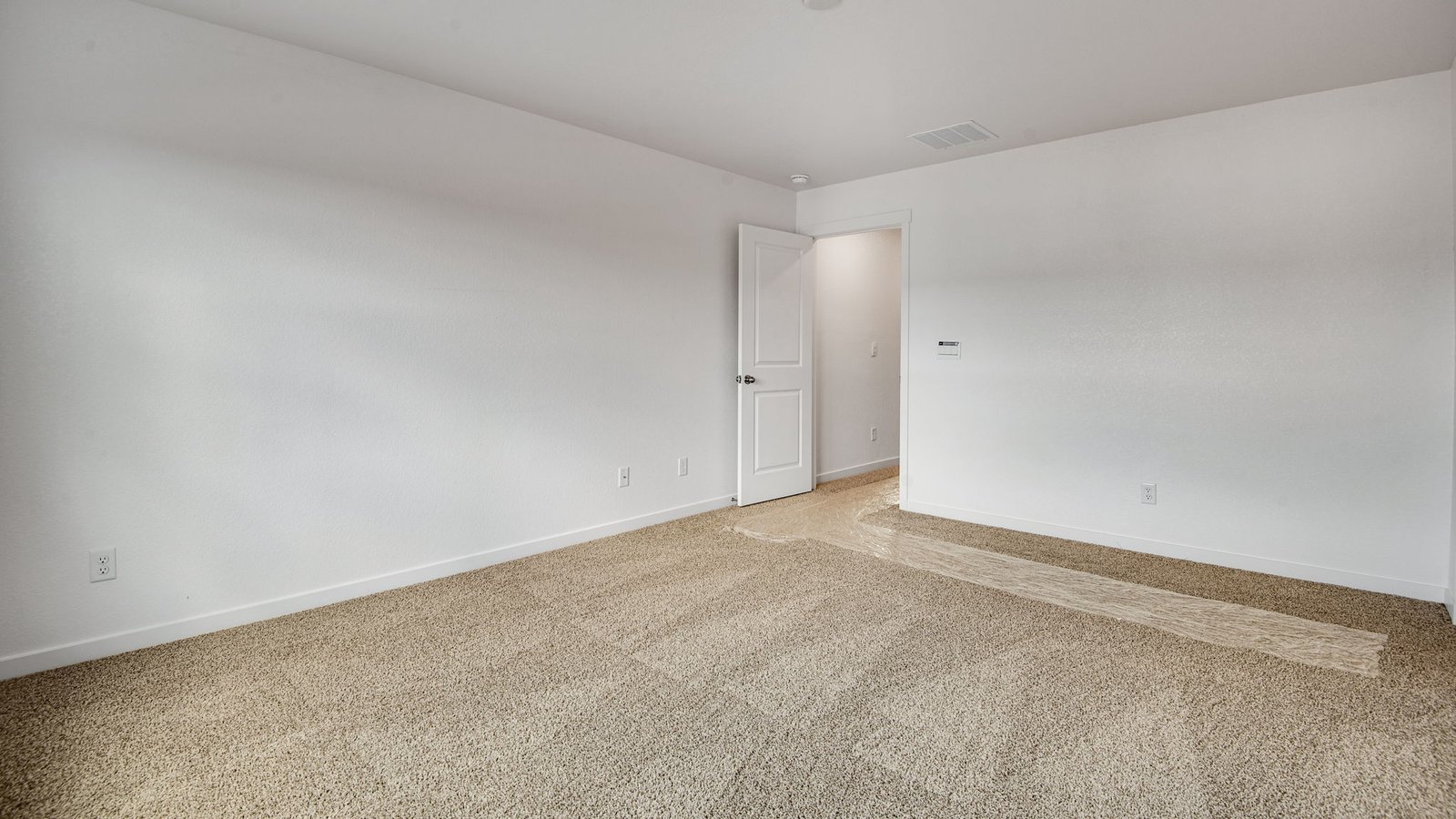 Primary bedroom in Pine floor plan of new home in Denver