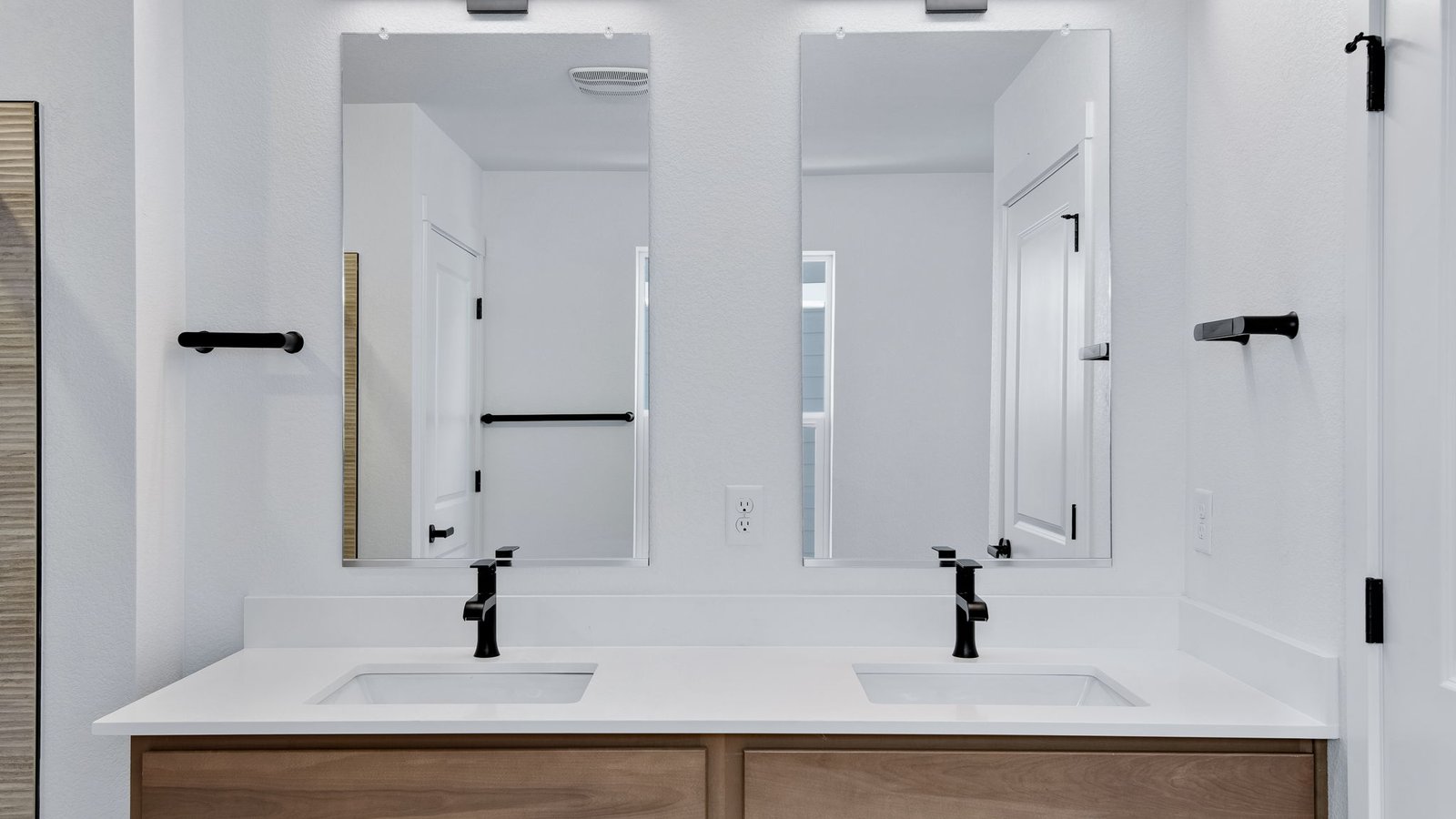dual vanity sinks