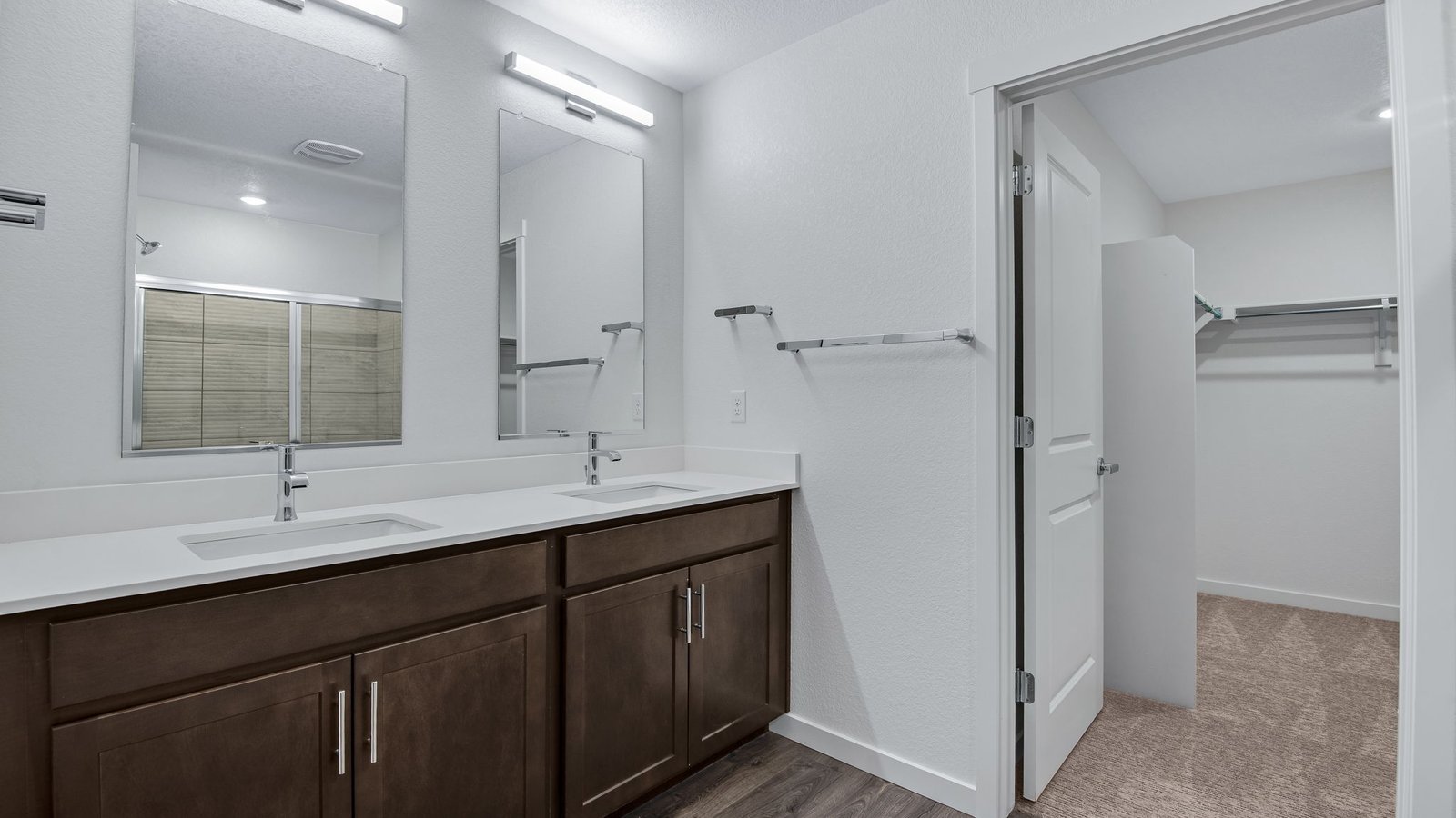 dual vanity sink in new home