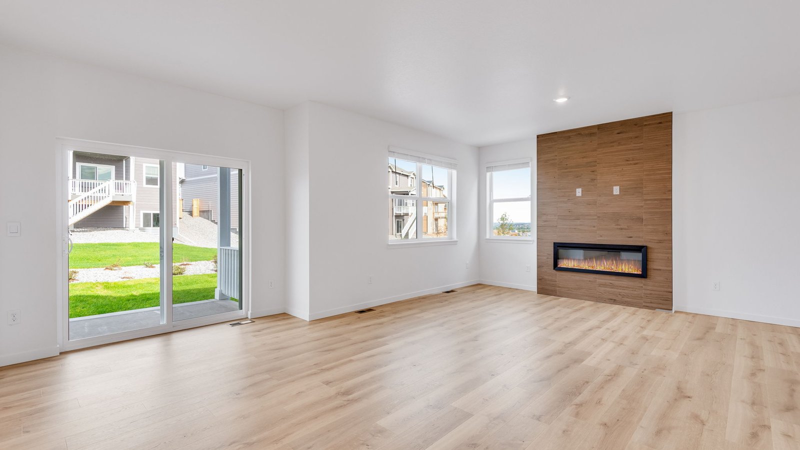 Open concept floor plan in new home in Parker Colorado