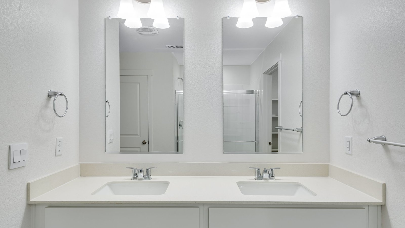 primary bathroom in parker, co home