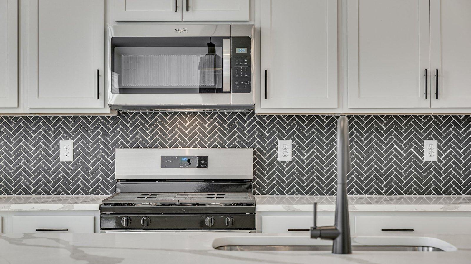 modern kitchen in new parker, co home