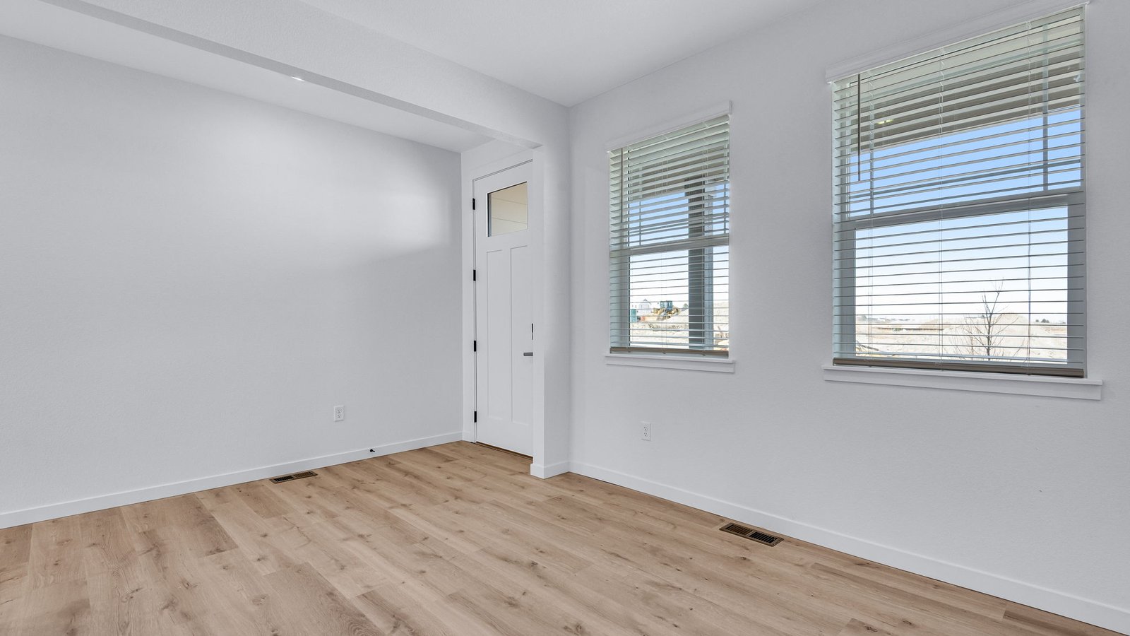 Front foyer of Bridgeport home highlighting open layout and natural light.
