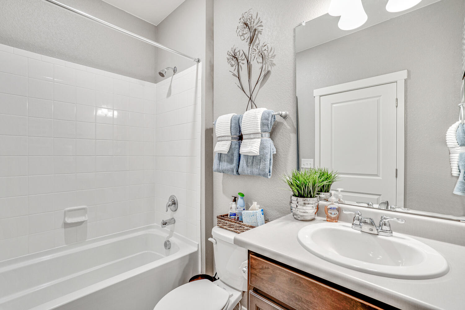 New Homes in Mead, CO at the Lakeside Canyon by D.R. Horton