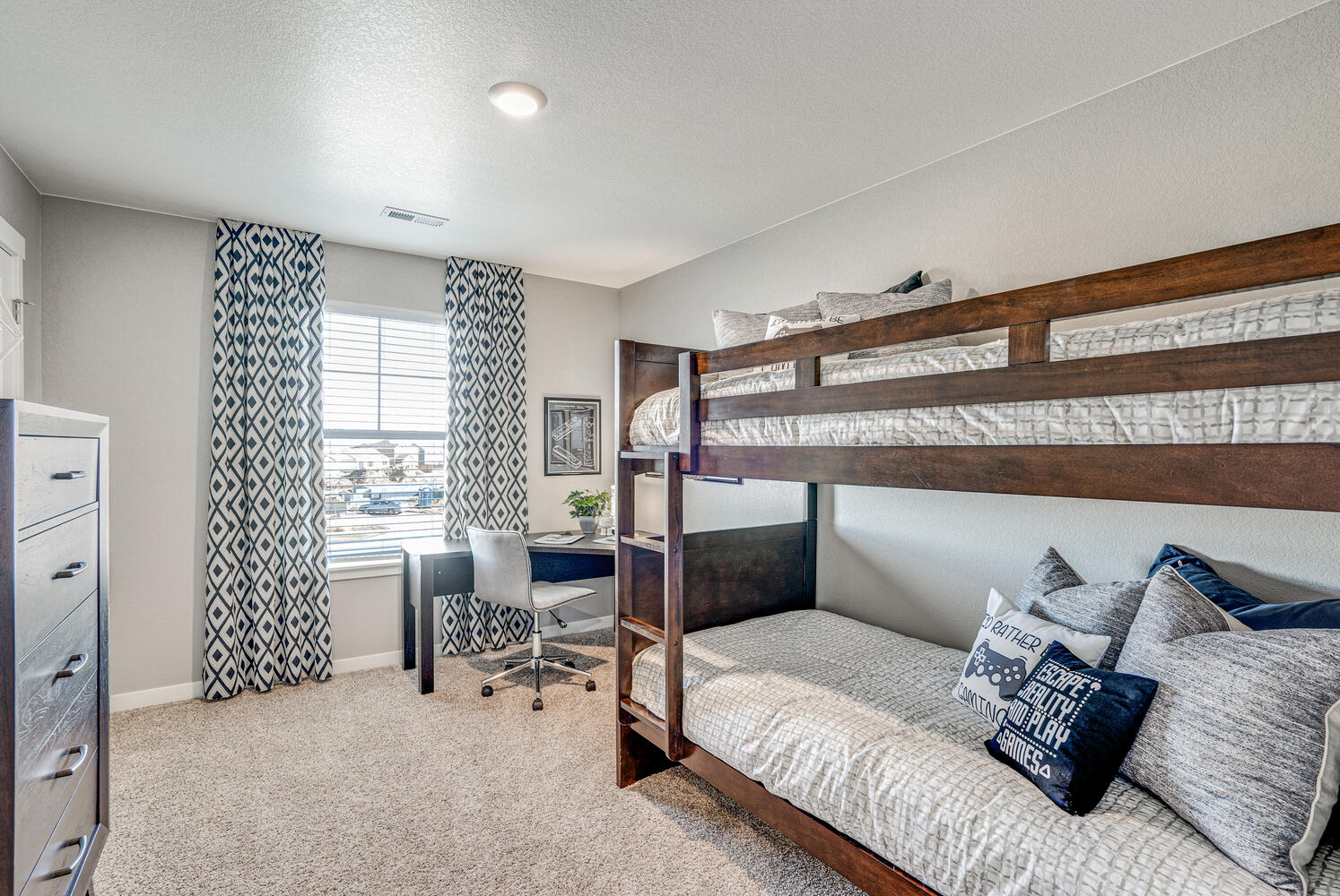 New Homes in Mead, CO at the Lakeside Canyon by D.R. Horton