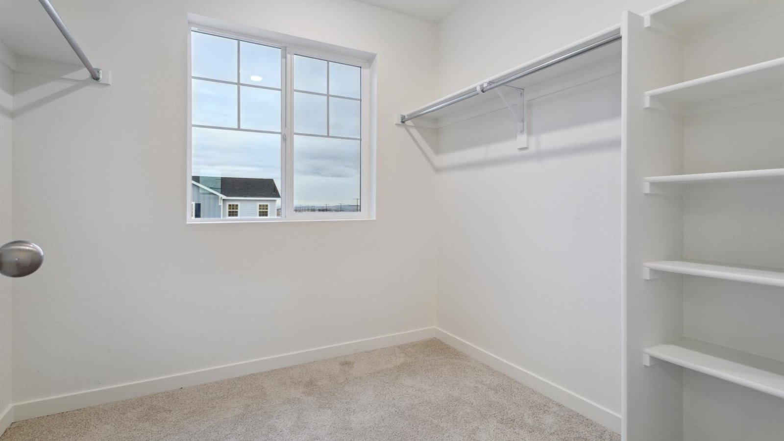 Edmon Floorplan at Lorson Ranch by D.R. Horton