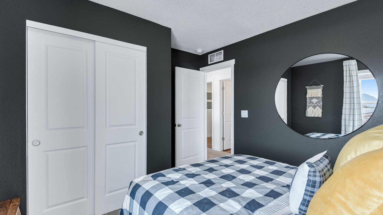 Secondary bedroom in Colorado Springs new home