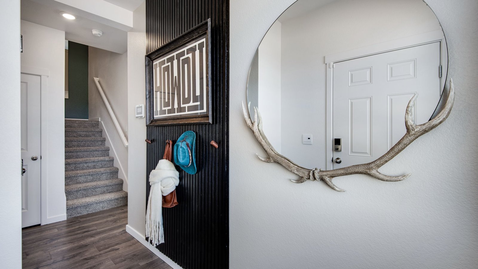 entry way in new home