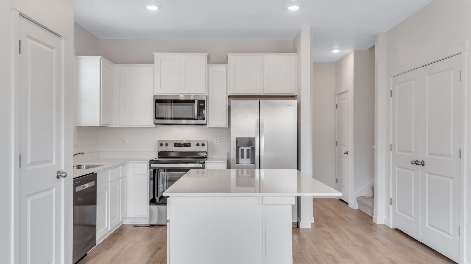 3656 Glenna Pl