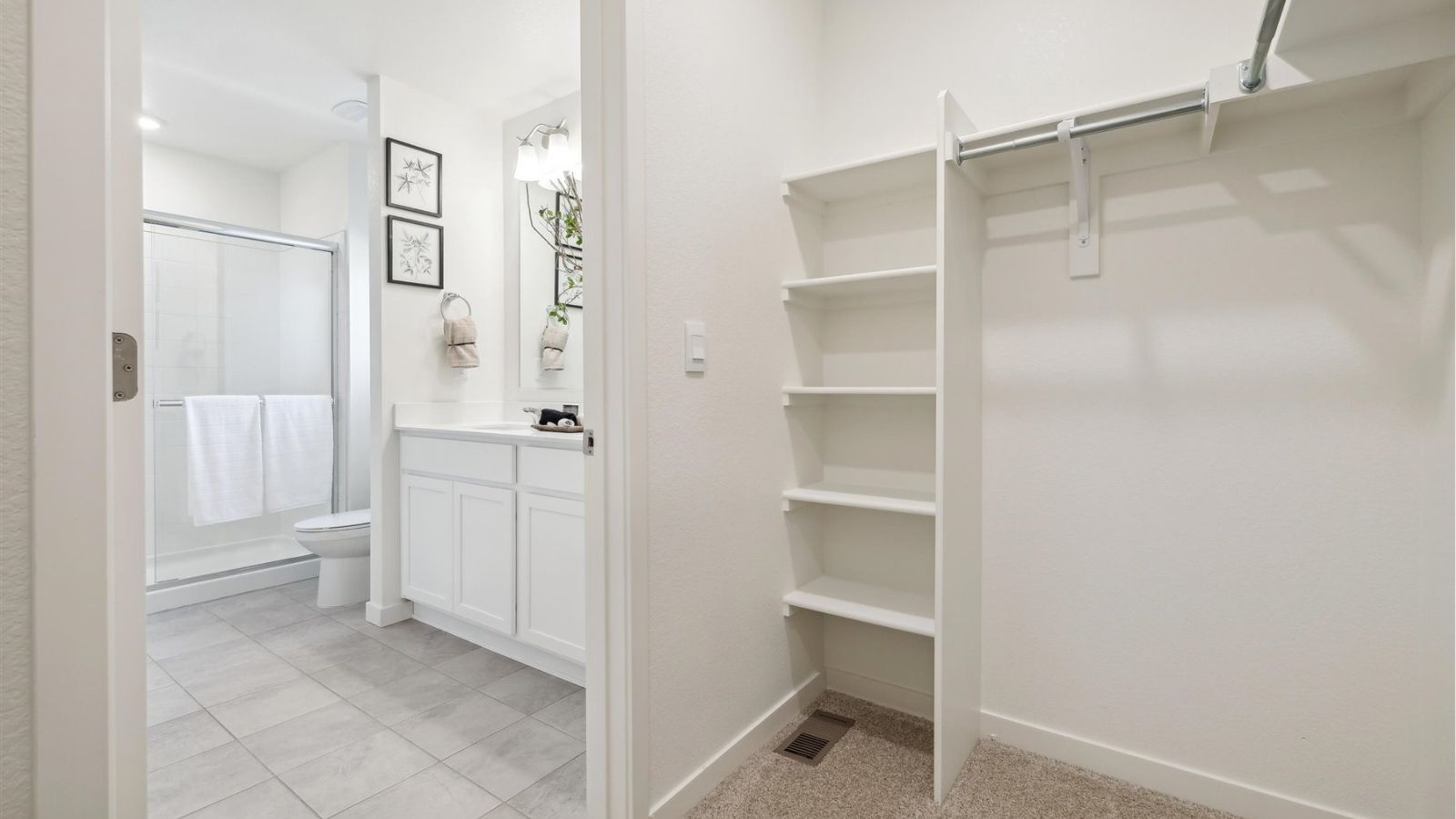 walk in closet