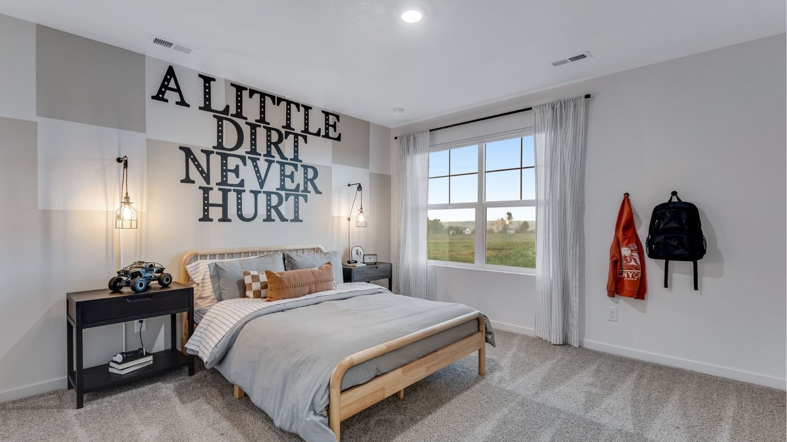 Additional bedroom in D.R. Horton paired home at Settlers Crossing