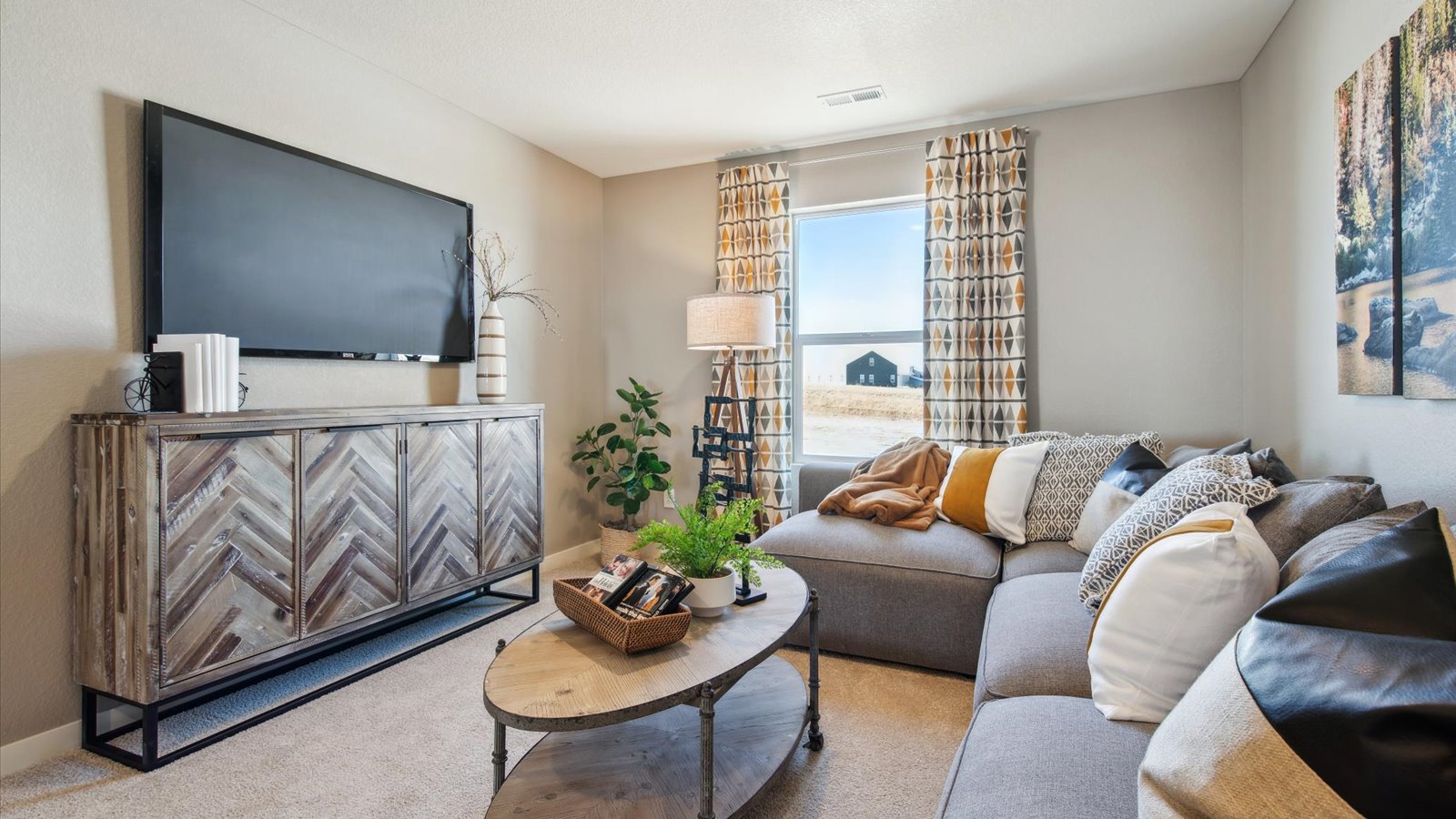 Versatile loft space in new D.R. Horton