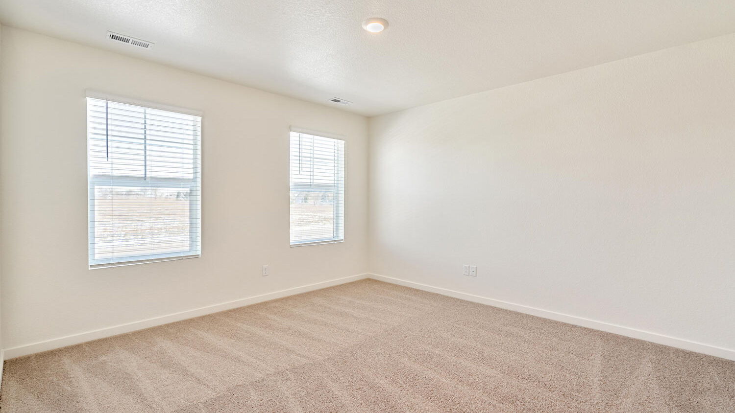 D.R. Horton Home For Sale in Commerce City