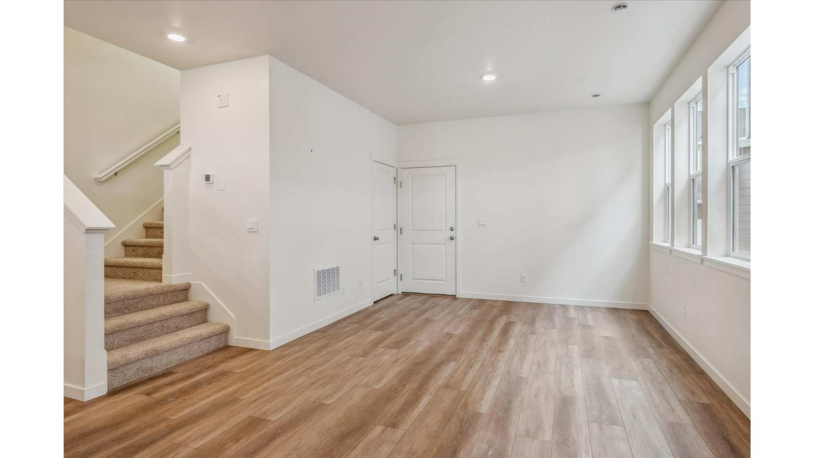 Paired Homes at Settlers Crossing by D.R. Horton Floorplan