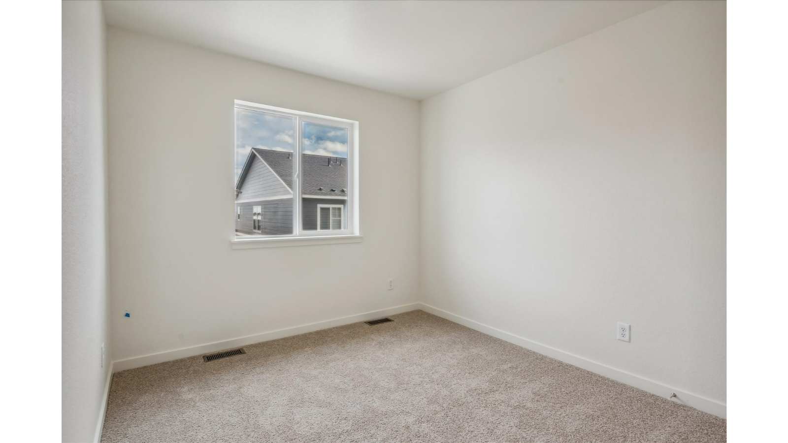 Paired Homes at Settlers Crossing by D.R. Horton Floorplan