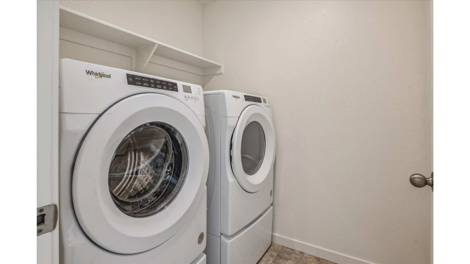 Paired Homes at Settlers Crossing by D.R. Horton Floorplan