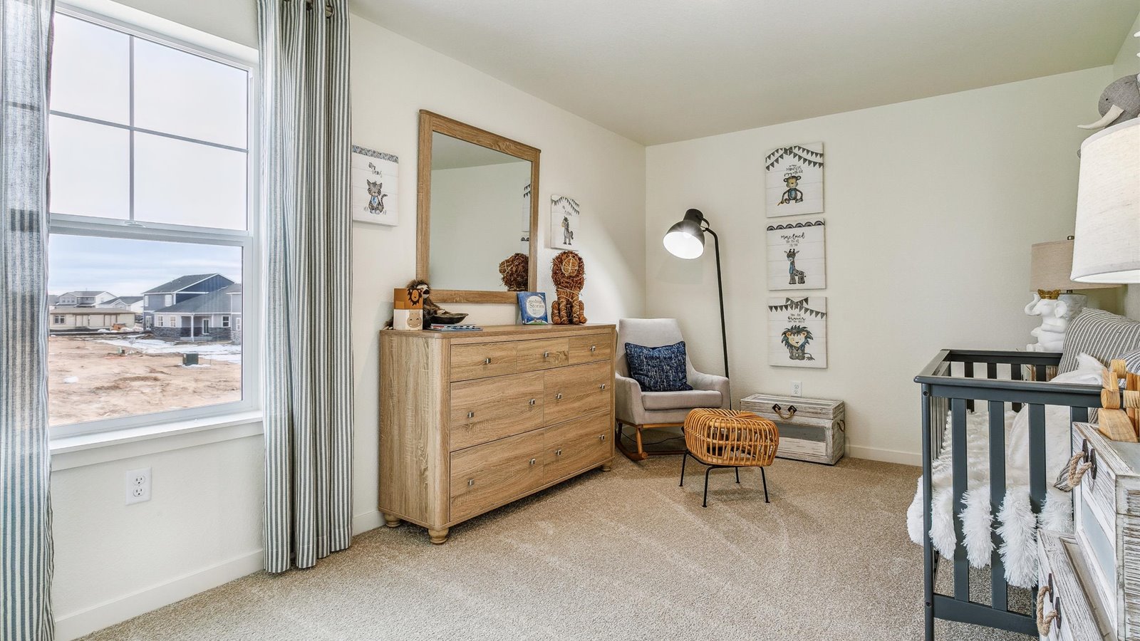 Four bedroom home in elizabeth colorado