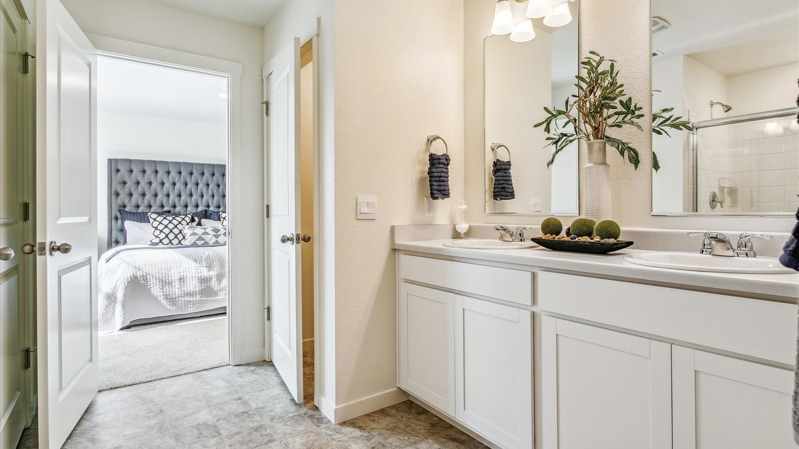 Primary bathroom in new home