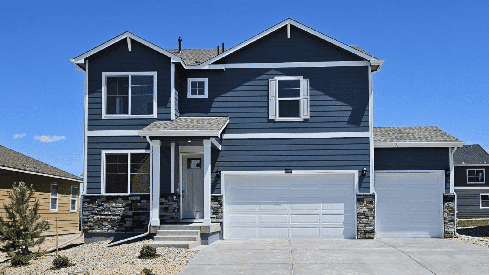 two story new home in elizabeth colorado