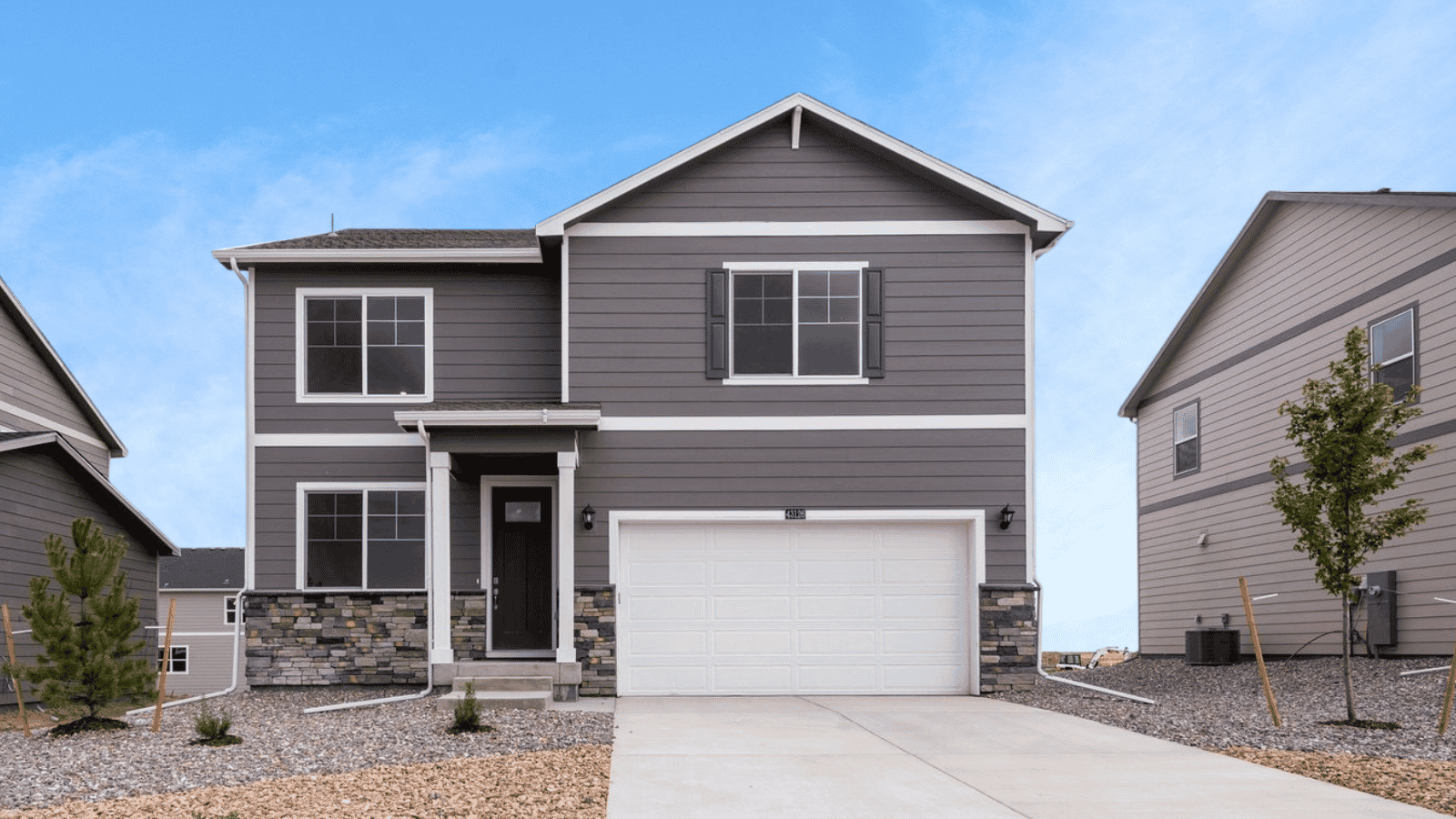 Exterior of new home in Elizabeth Colorado