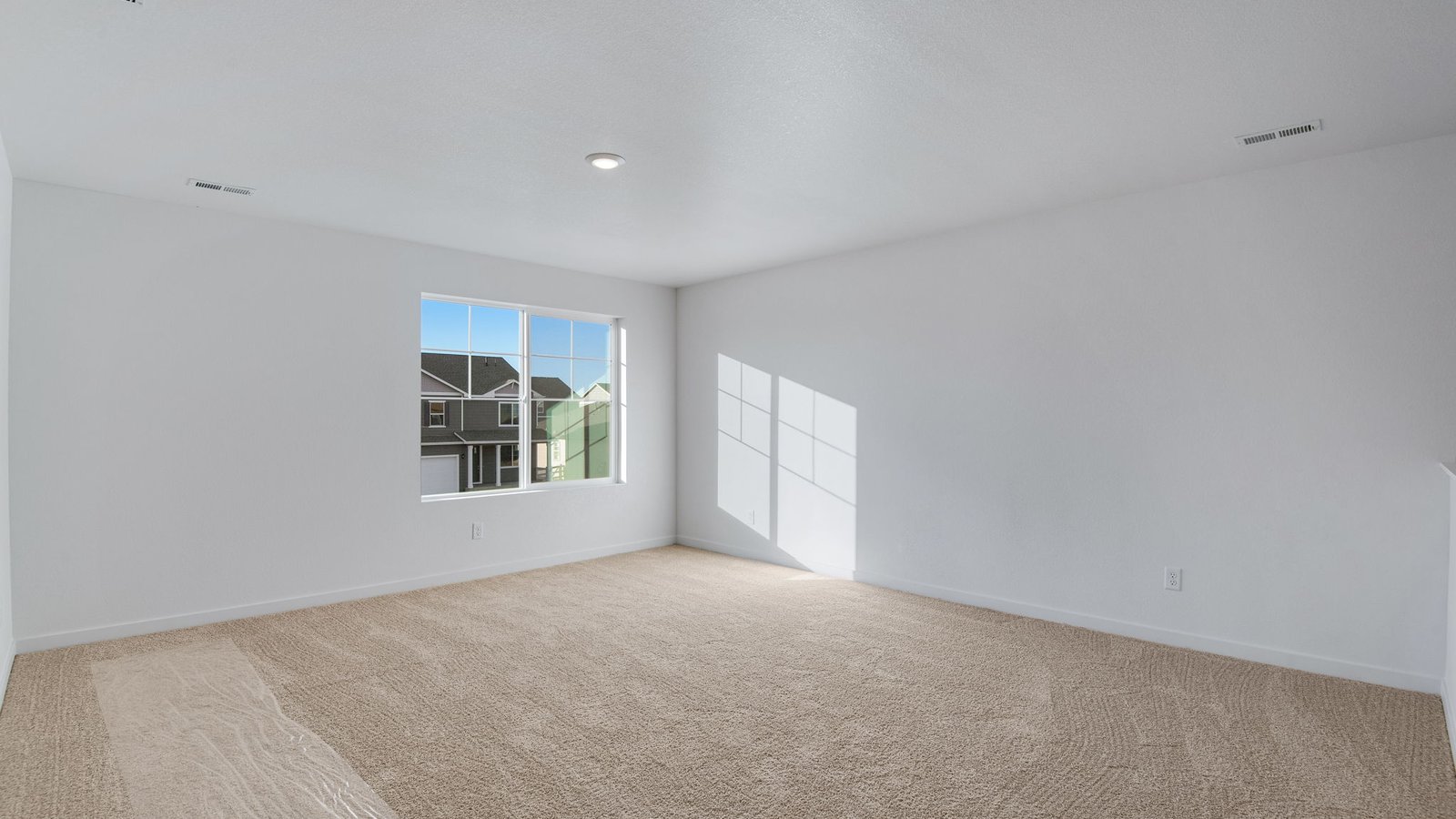 Flexible loft space in Bridgeport floor plan of new D.R. Horton home in Elizabeth Colorado