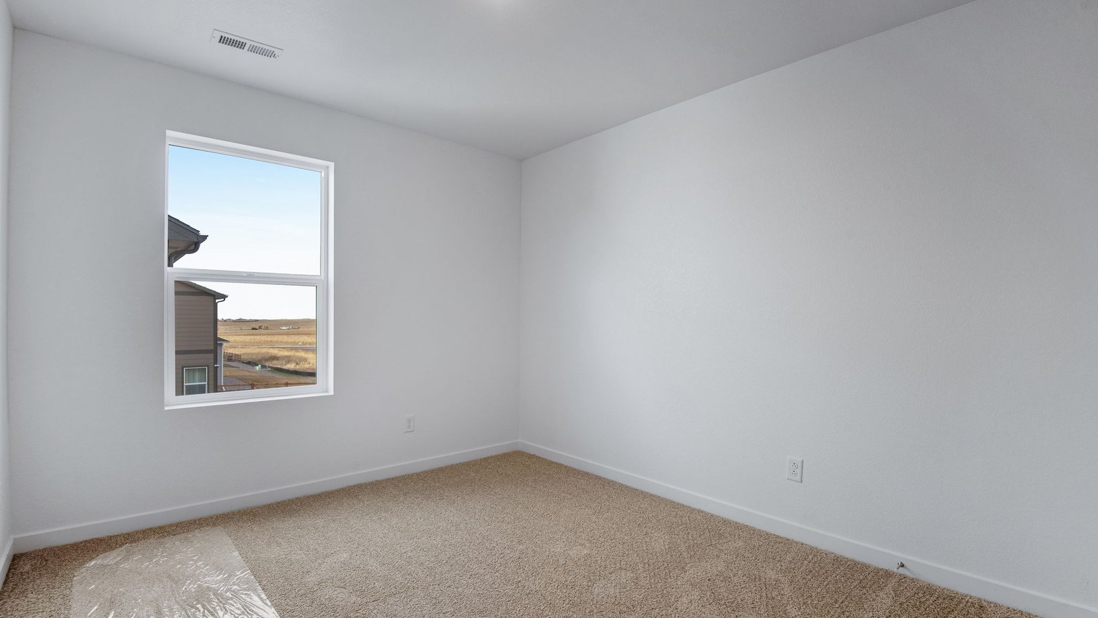 Secondary bedroom in new home in Elizabeth, Colorado