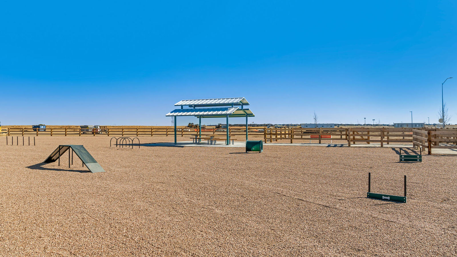 Neighborhood dog park by Horizon Uptown new home community in Aurora, Colorado by D.R. Horton