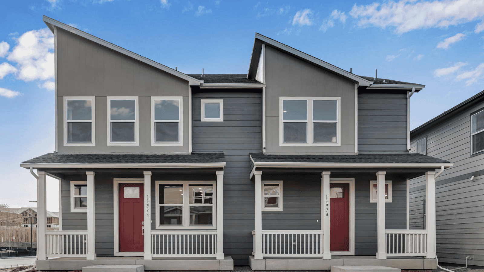 Exterior of Melbourne floor plan at new D.R. Horton Home