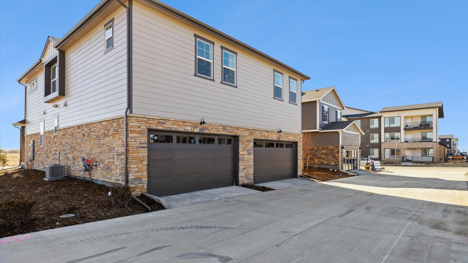 Exterior of backyard at Horizon Uptown new construction home