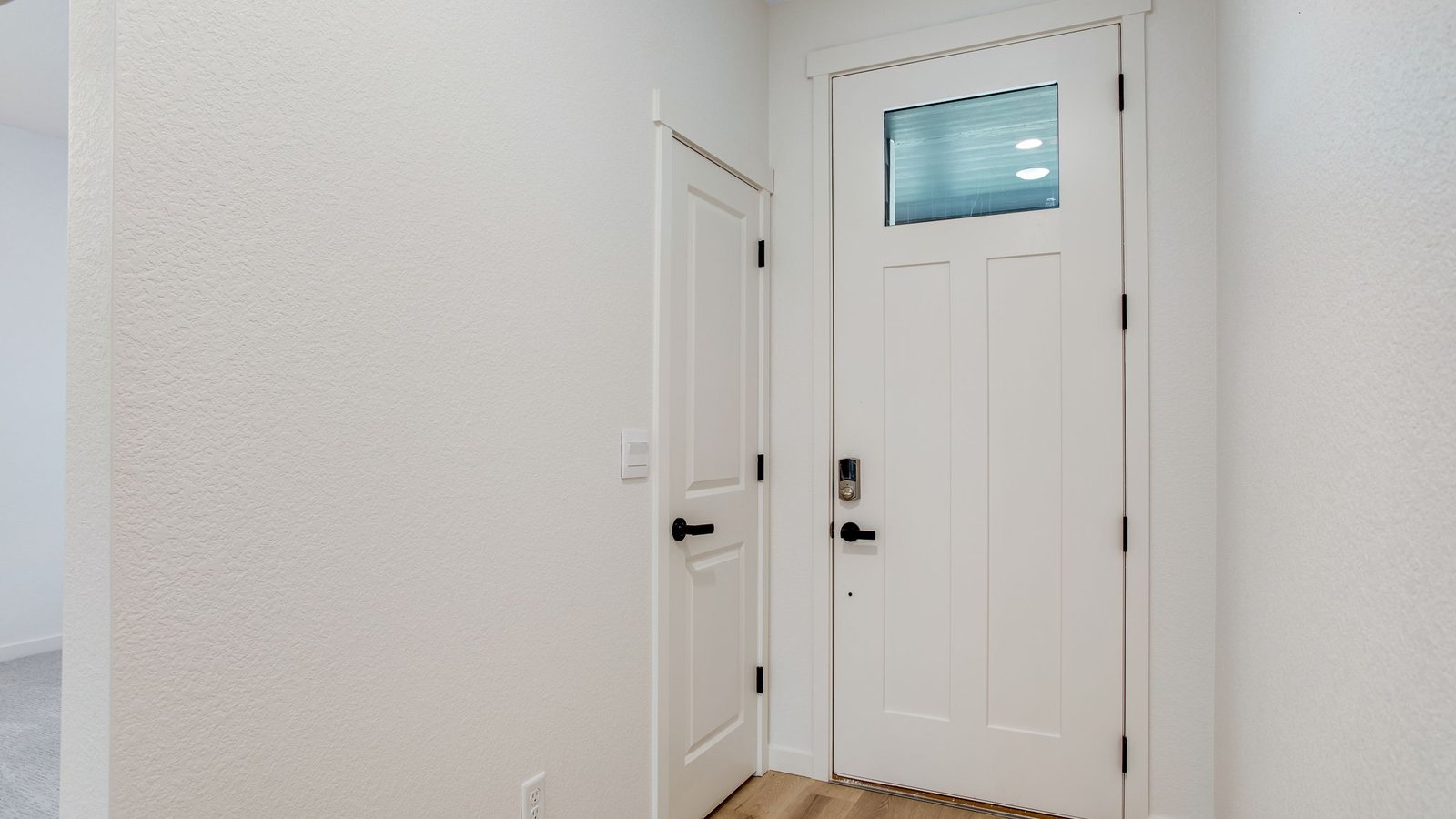 entry way in new home