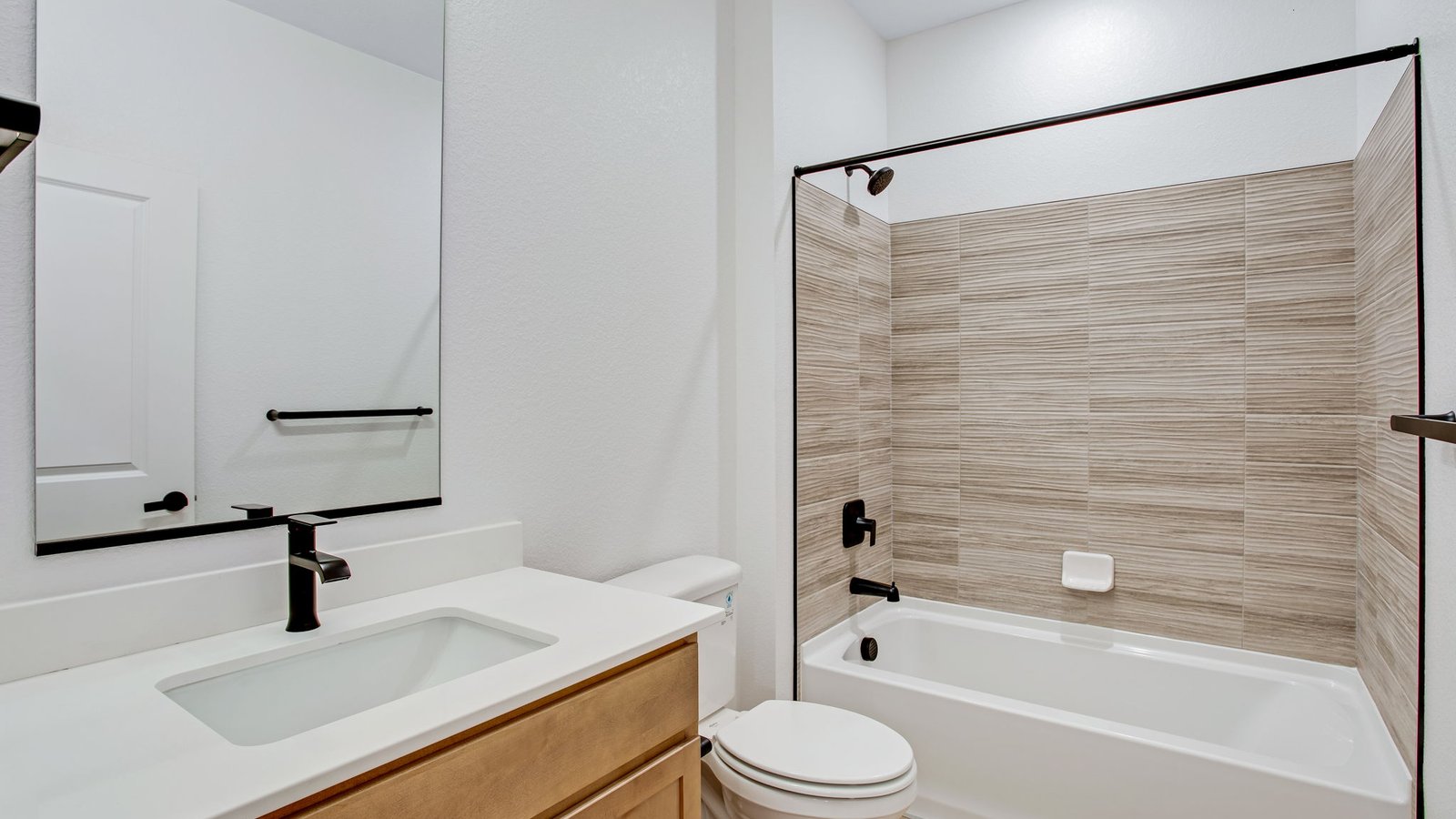 secondary bath new home