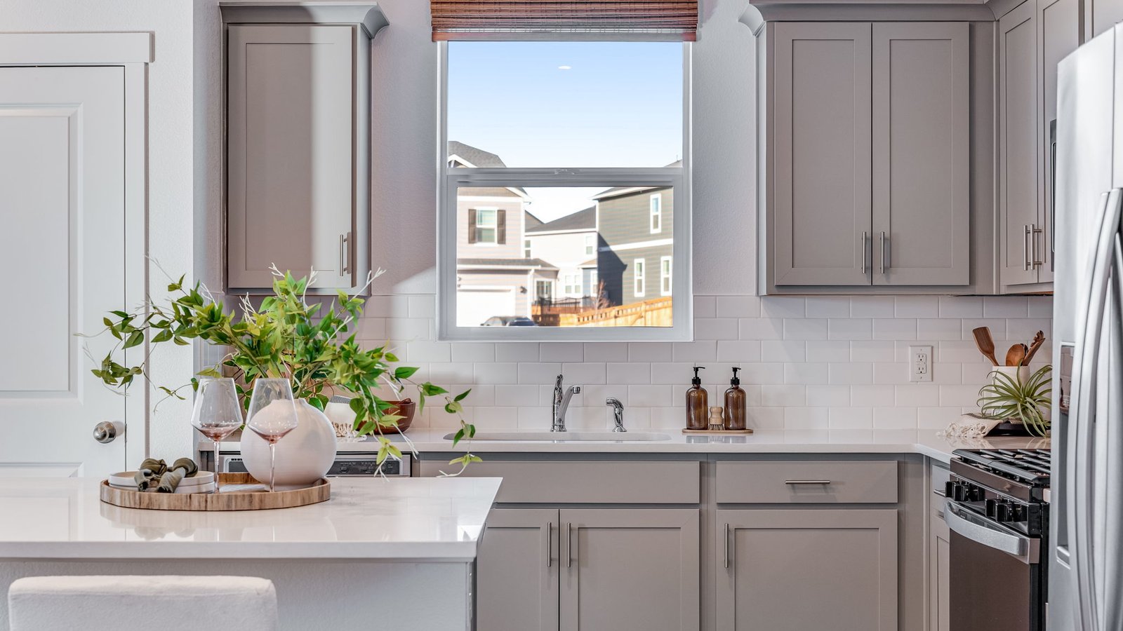 kitchen of d.r. horton colorado model home