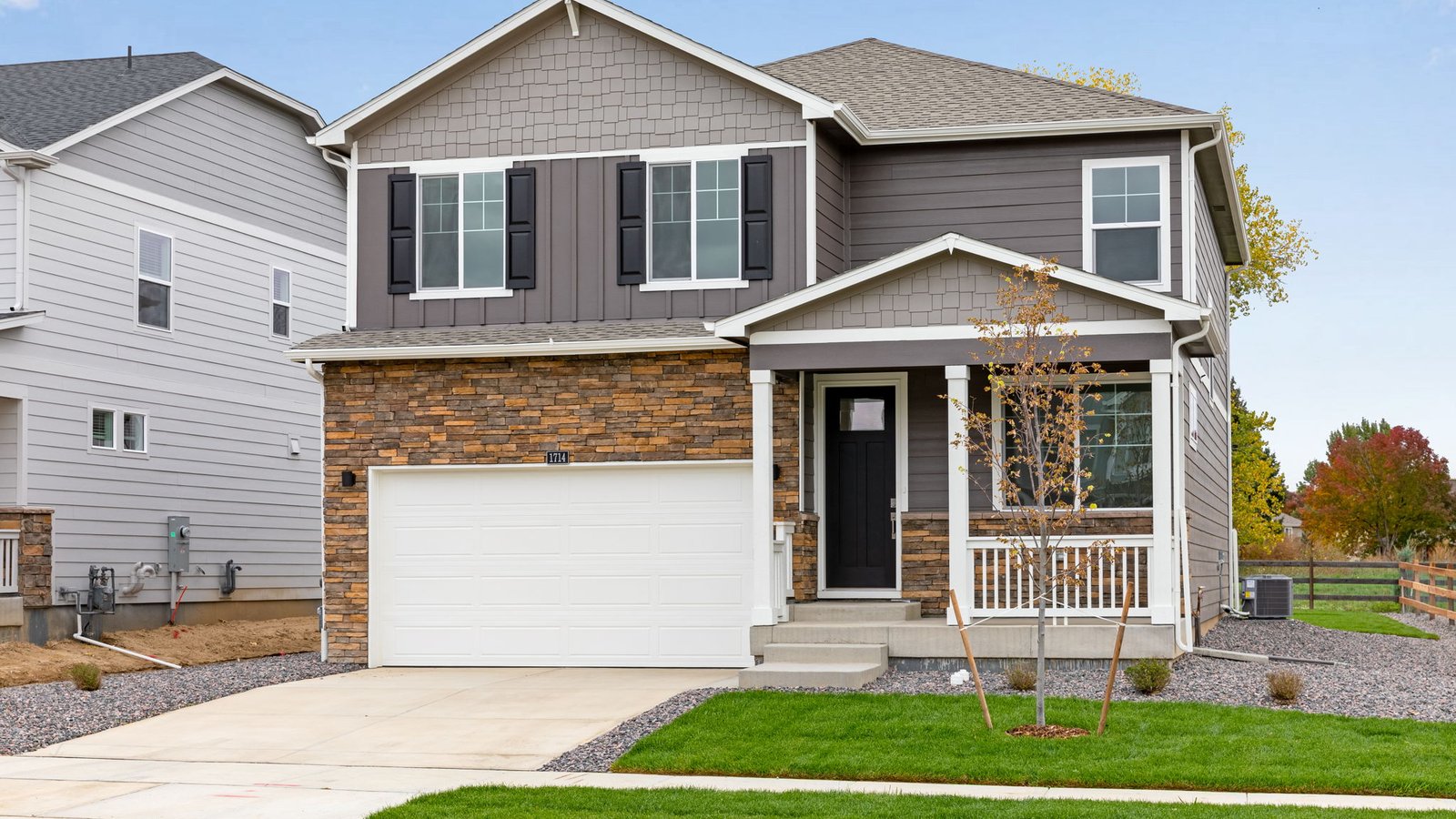 1048 Alpine St exterior