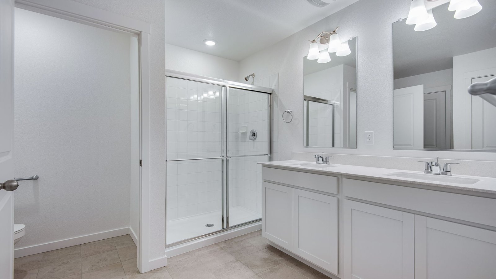 Private attached bathroom in Silver Peaks new home community near Brighton Colorado