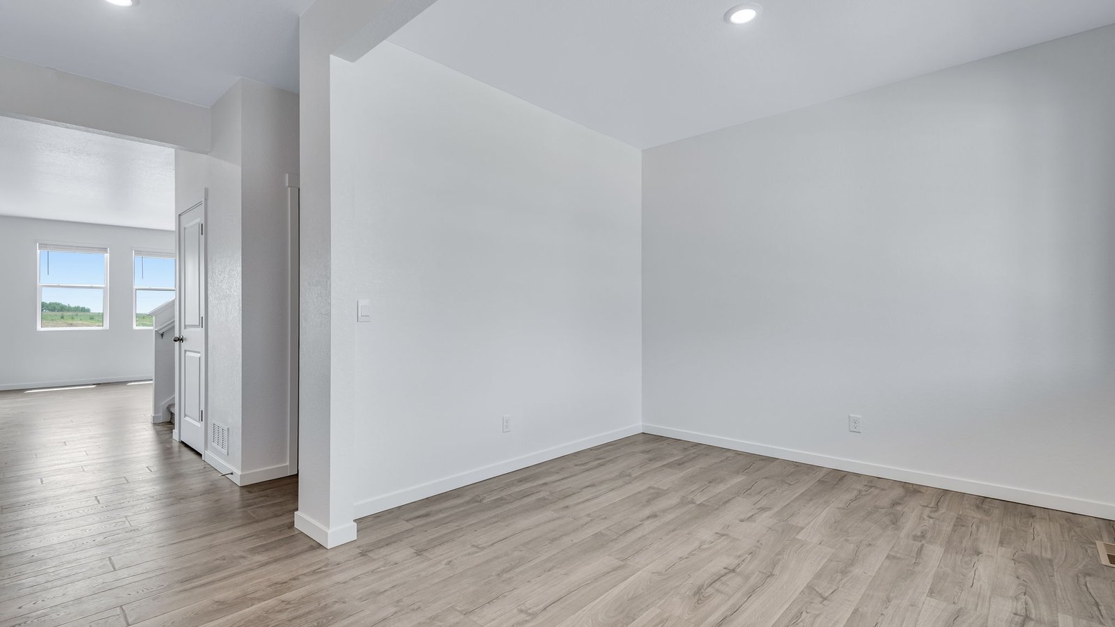 entry hallway of 1355 uphill st lochbuie, co