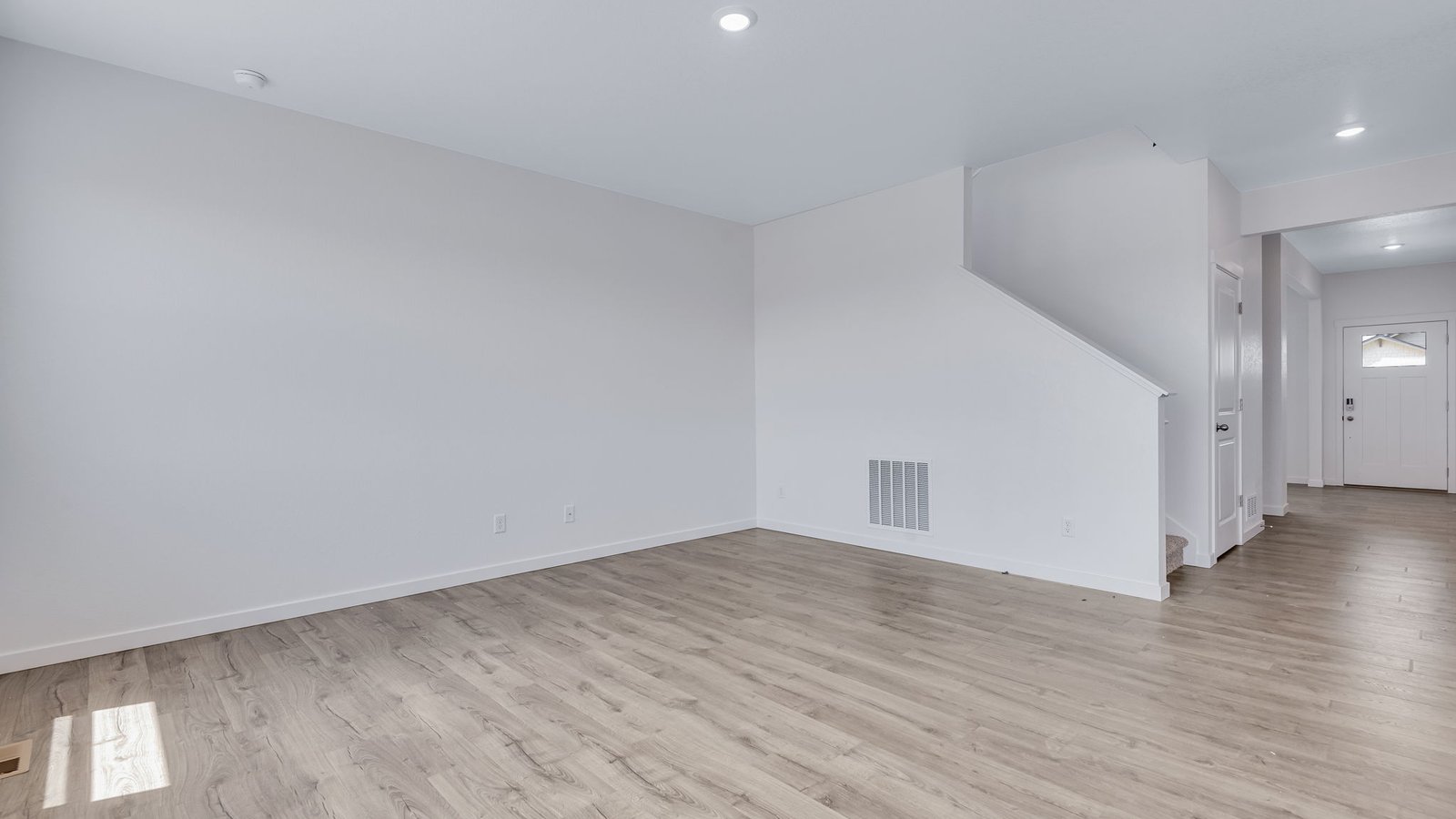 great room of new home in lochbuie, co by d.r. horton