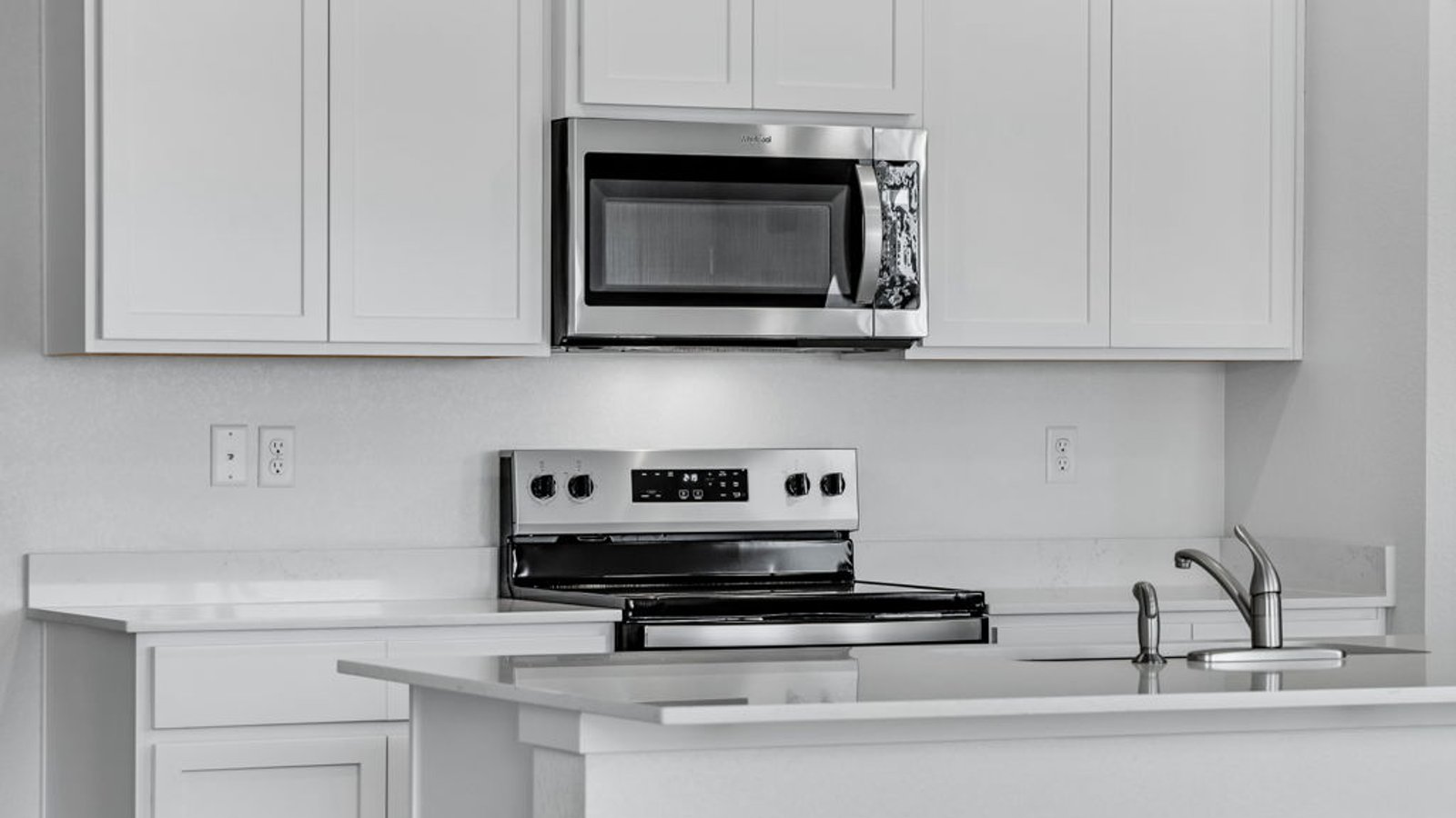stainless steel appliances in new construction fort lupton, co home