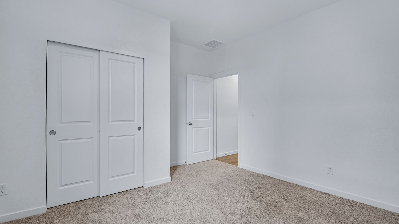 secondary bedroom in new fort lupton home by d.r. horton
