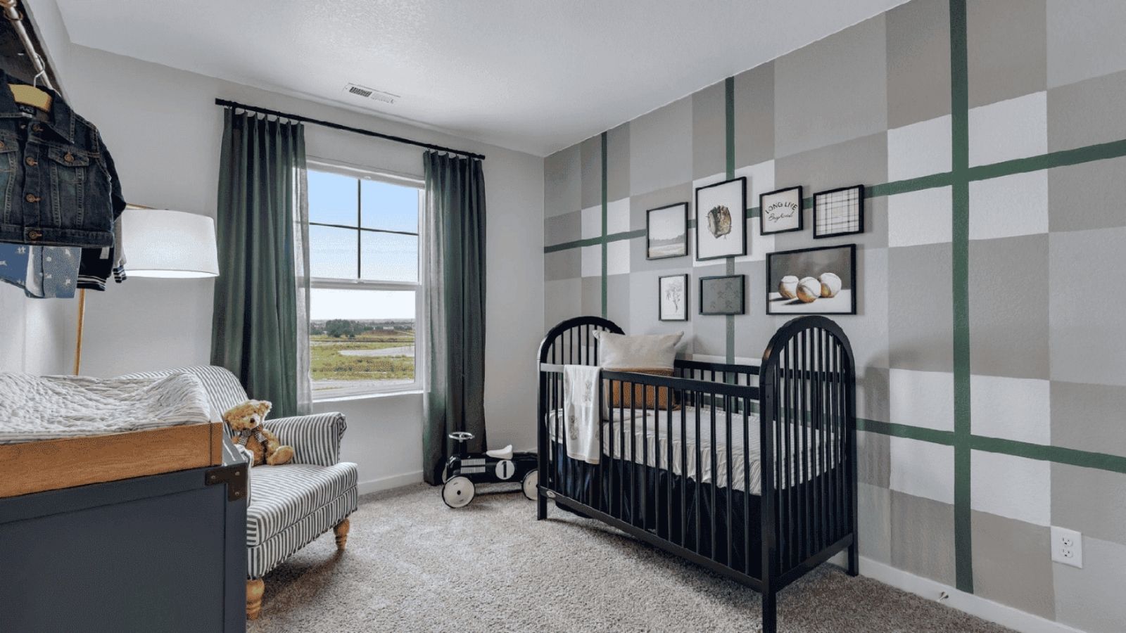 Kids bedroom in Fort Lupton Home for sale