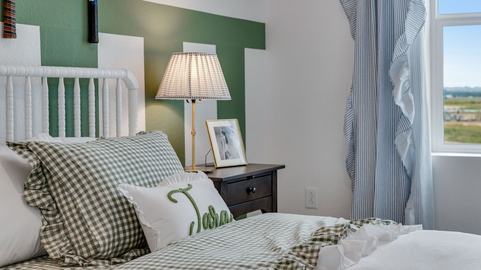 Secondary bedroom in new D.R. Horton home for sale
